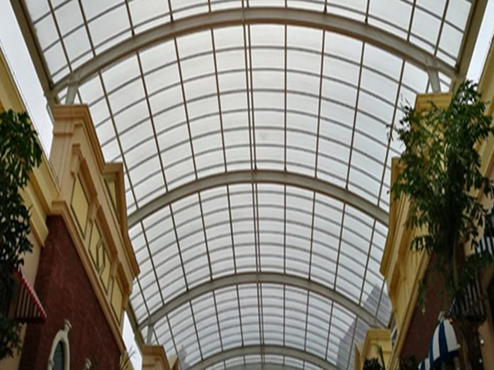 临夏屋面网架顶棚吊装方案